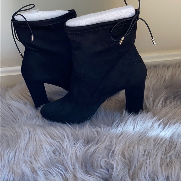 NWT CHINESE LAUNDRY BAILEY BLOCK HEEL BOOTIE SZ. 9 - Picture 2 of 7